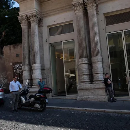 Tritone * Rome